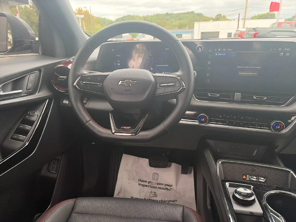 Used 2025 Gray Chevrolet RS image 17