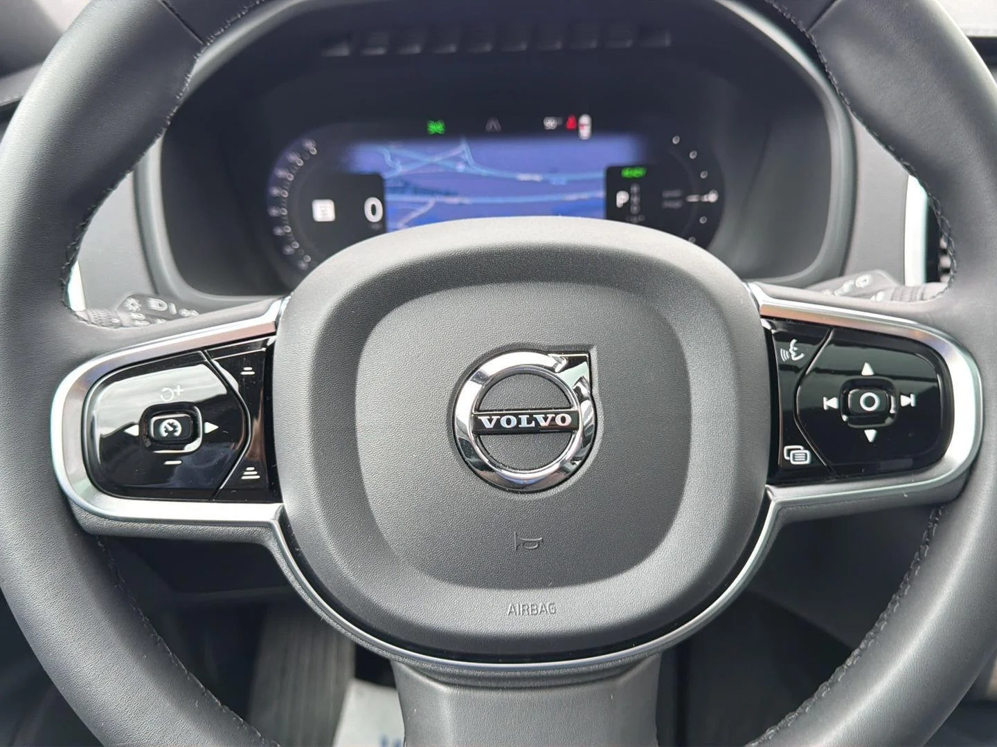 Used 2024 Denim Blue Metallic Volvo Ultimate Bright Theme image 31