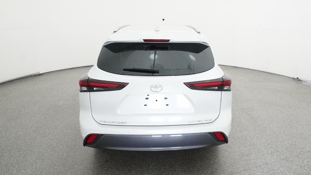 2026 Toyota Highlander Limited - Photo 21