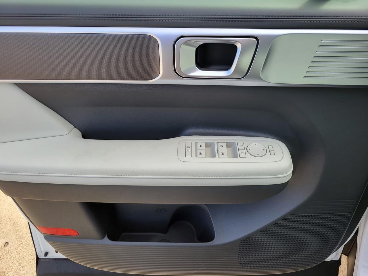 New 2026 Serenity White Hyundai SEL FWD image 14