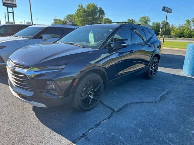 Used 2020 Blue Chevrolet LT image 2
