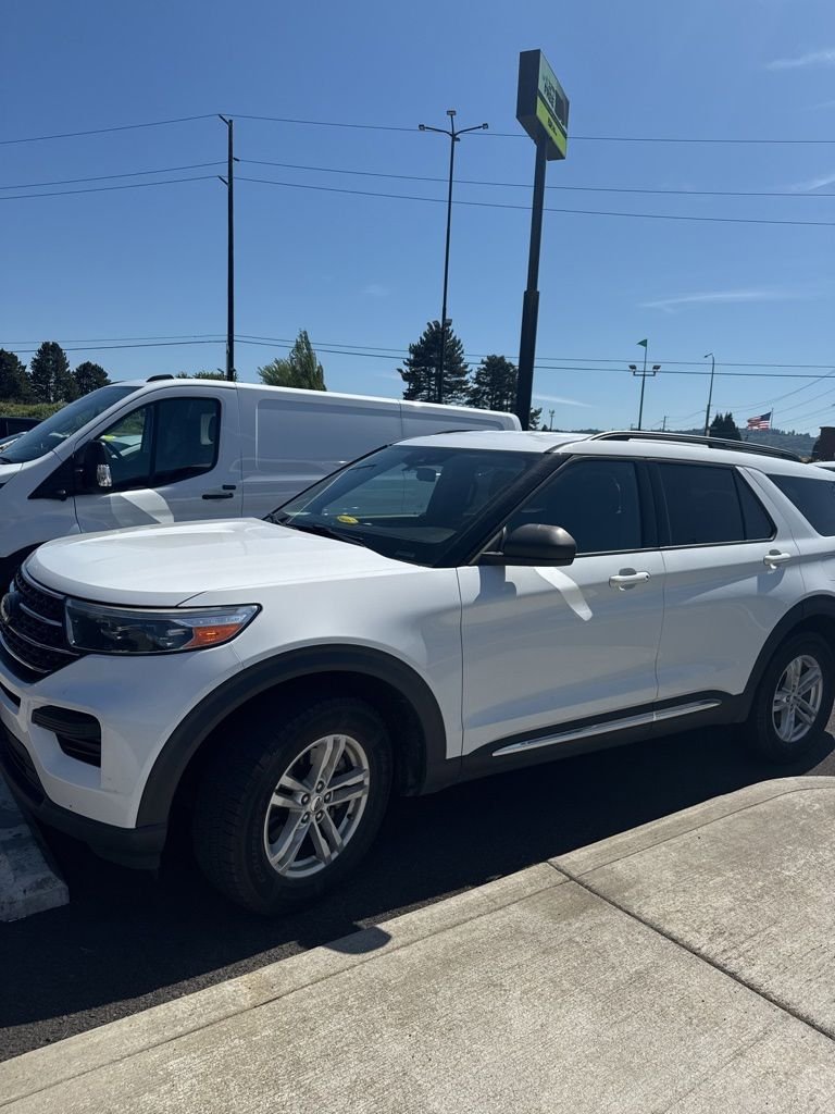 2020 Ford Explorer XLT 4WD's photo