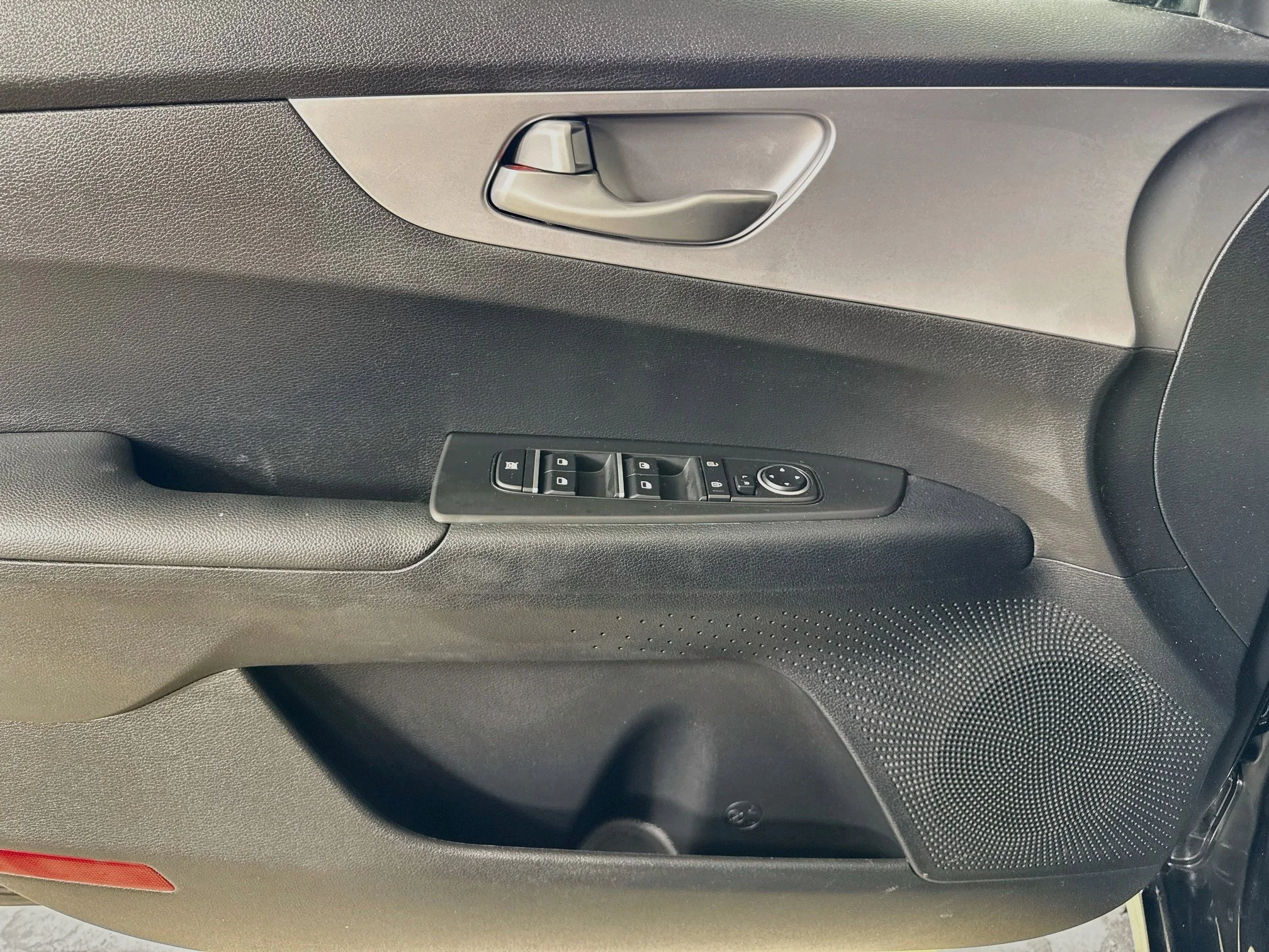 Used 2023 Aurora Black Pearl Kia LXS image 19