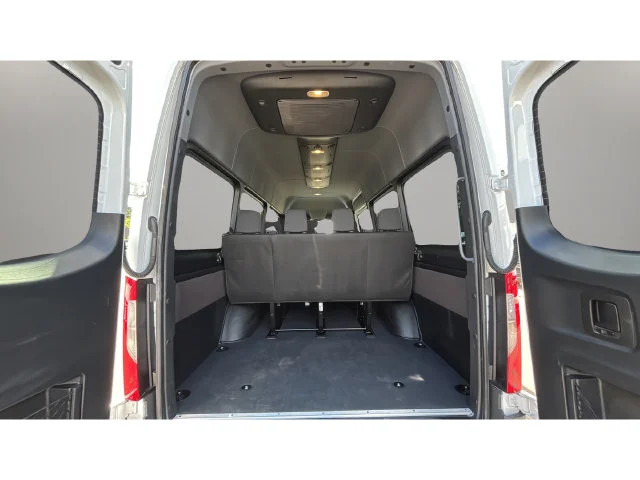 Used 2025  Mercedes-Benz Passenger 170 WB image 38