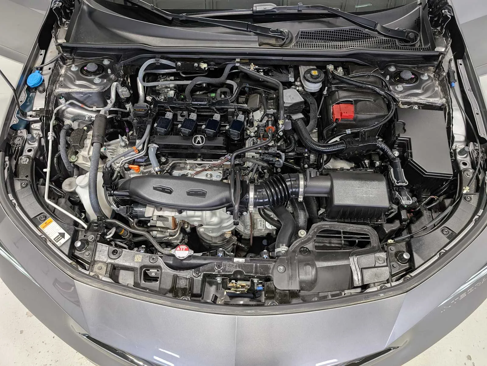 Used 2025 Liquid Carbon Metallic Acura  image 14