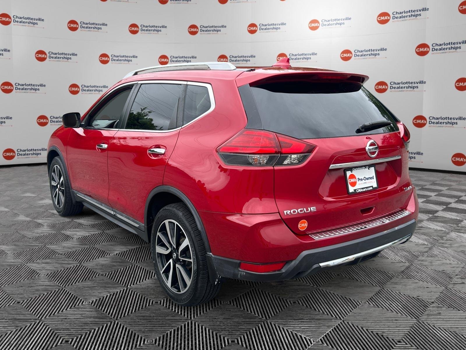 Used 2017 Palatial Ruby Nissan SL image 3