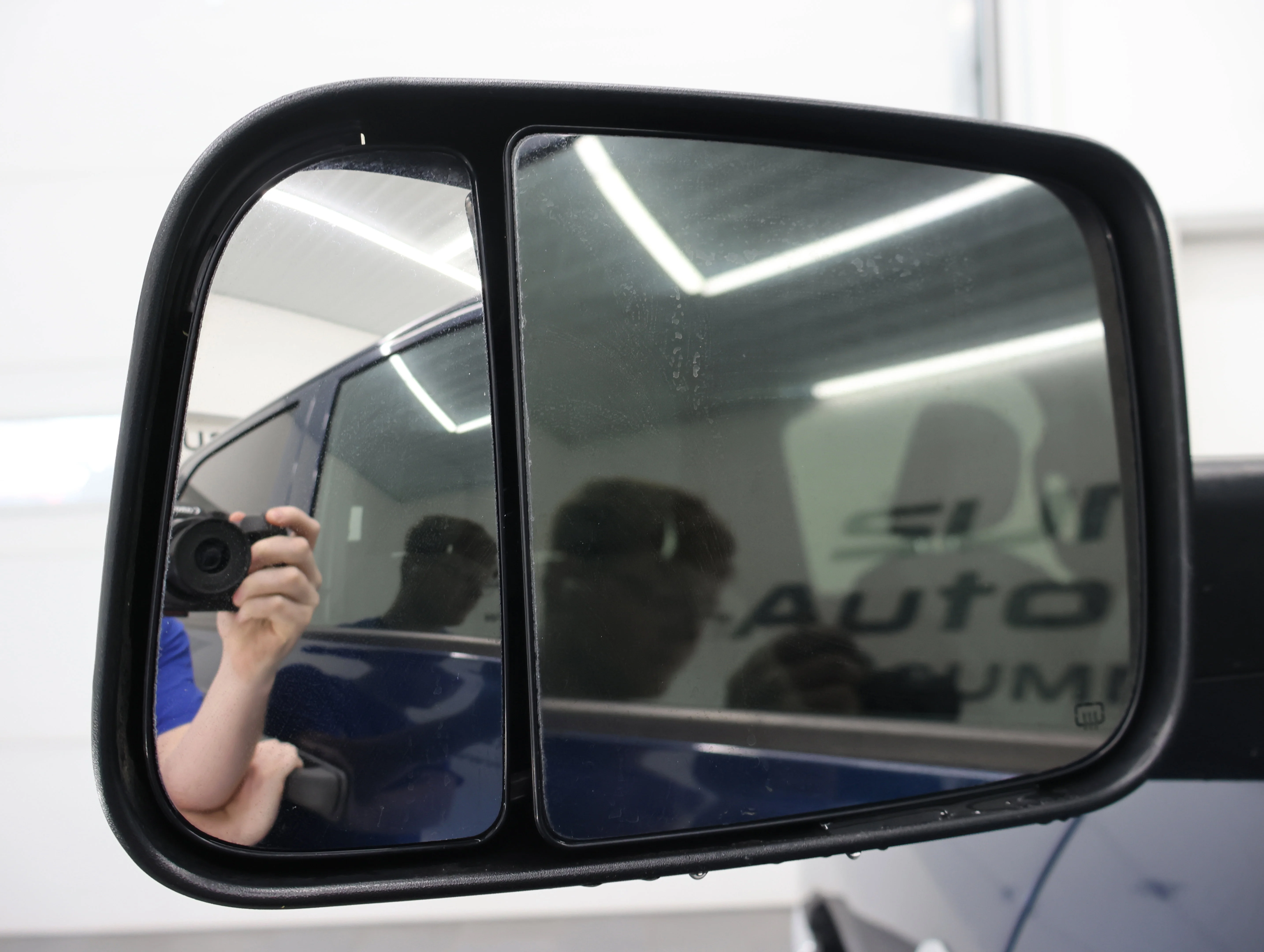 Used 2022 Patriot Blue Pearlcoat Ram Tradesman image 40