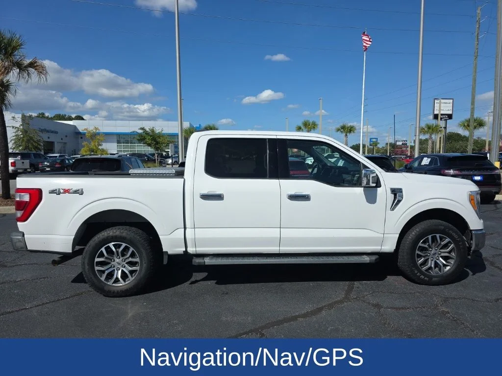 Used 2022 Oxford White Ford Lariat image 2