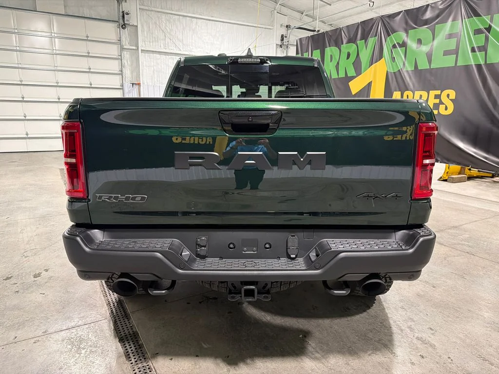 New 2026 Serrano-Green Metallic Exterior Paint RAM RHO image 7