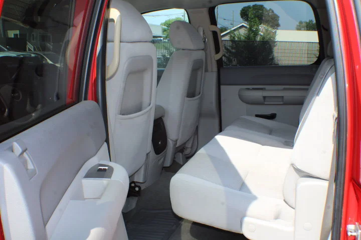 Used 2007 Fire Red GMC SLE2 image 12