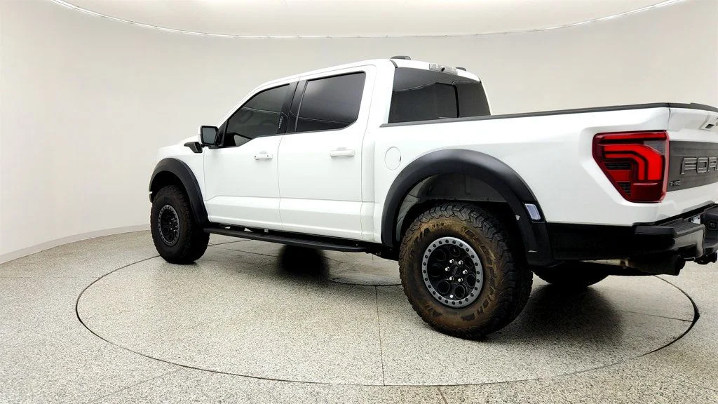 Used 2024 Oxford White Ford Raptor 4WD SuperCrew 5.5