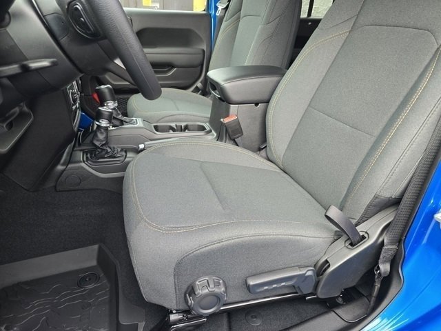 New 2026 Hydro Blue Pearlcoat Jeep Sport image 6