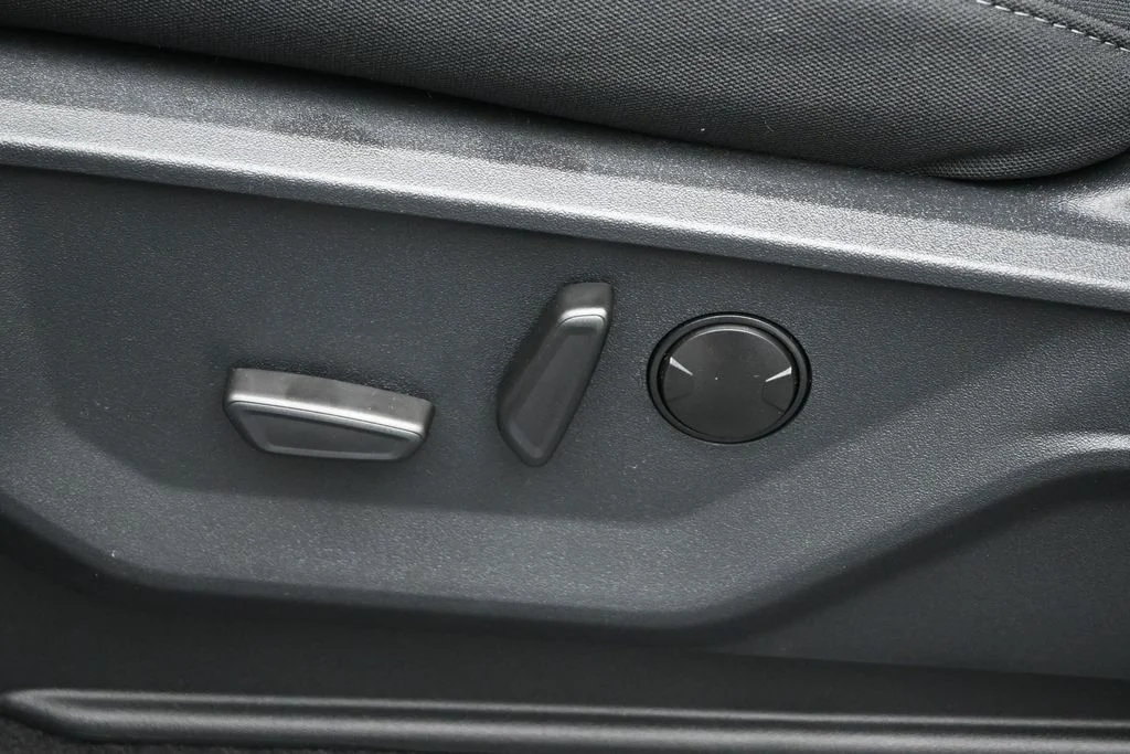 New 2026 Avalanche Ford XLT image 10