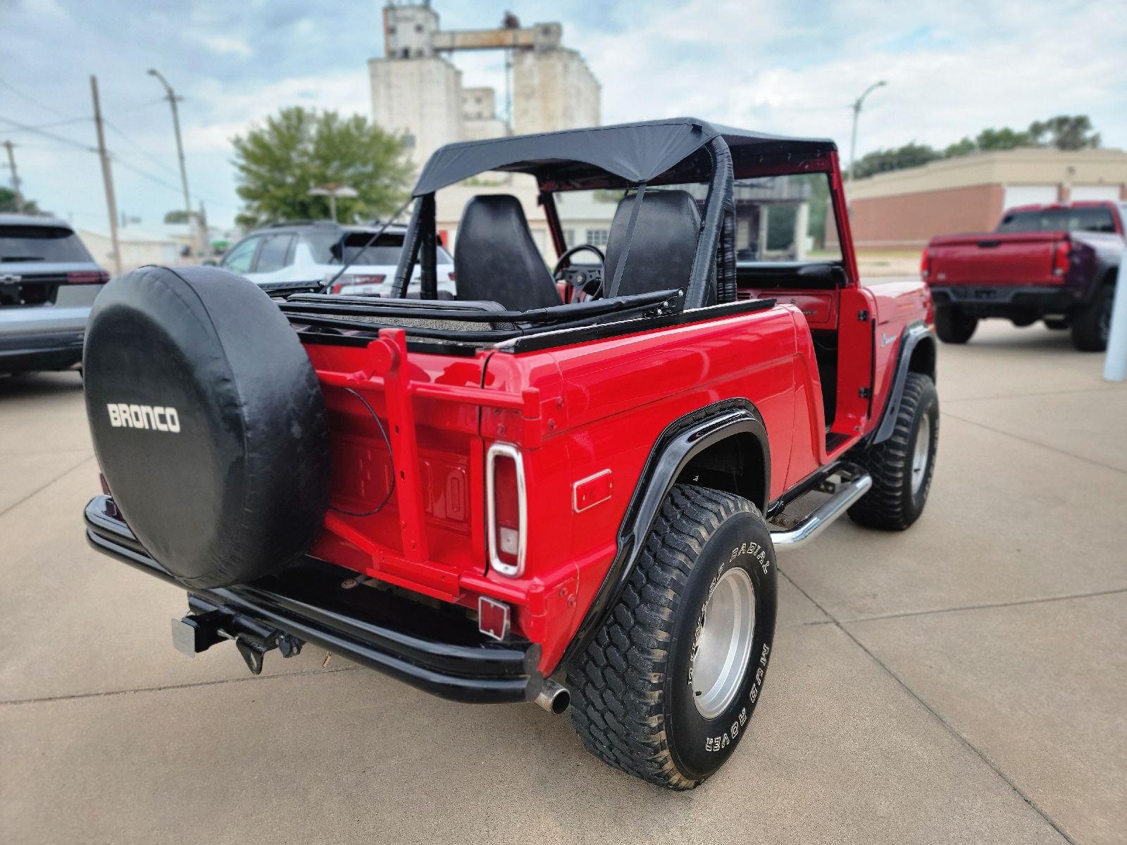 Used 1973 RED FORD RANGER image 8