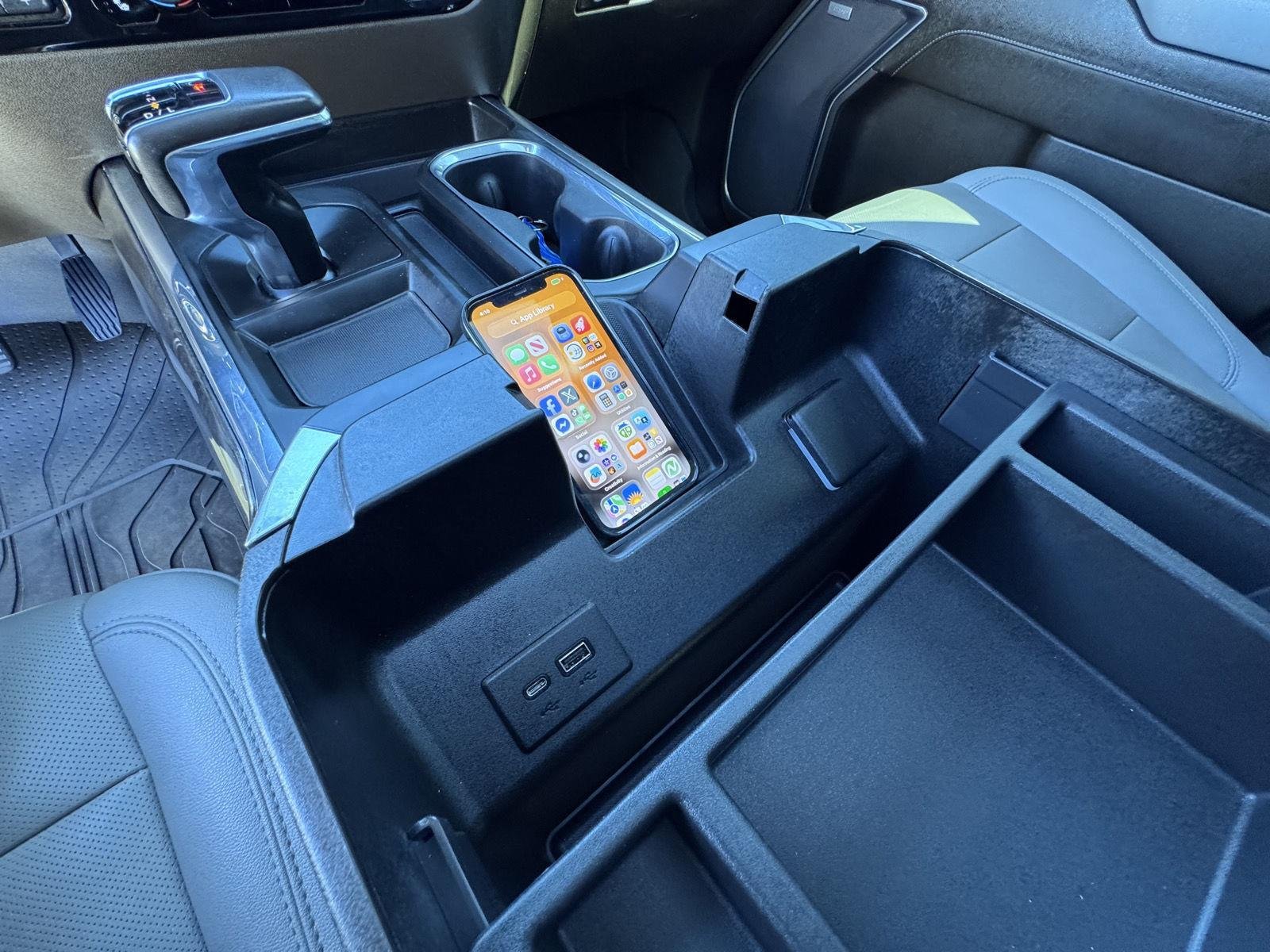 2022 Chevrolet Silverado 1500 LTZ - Photo 27