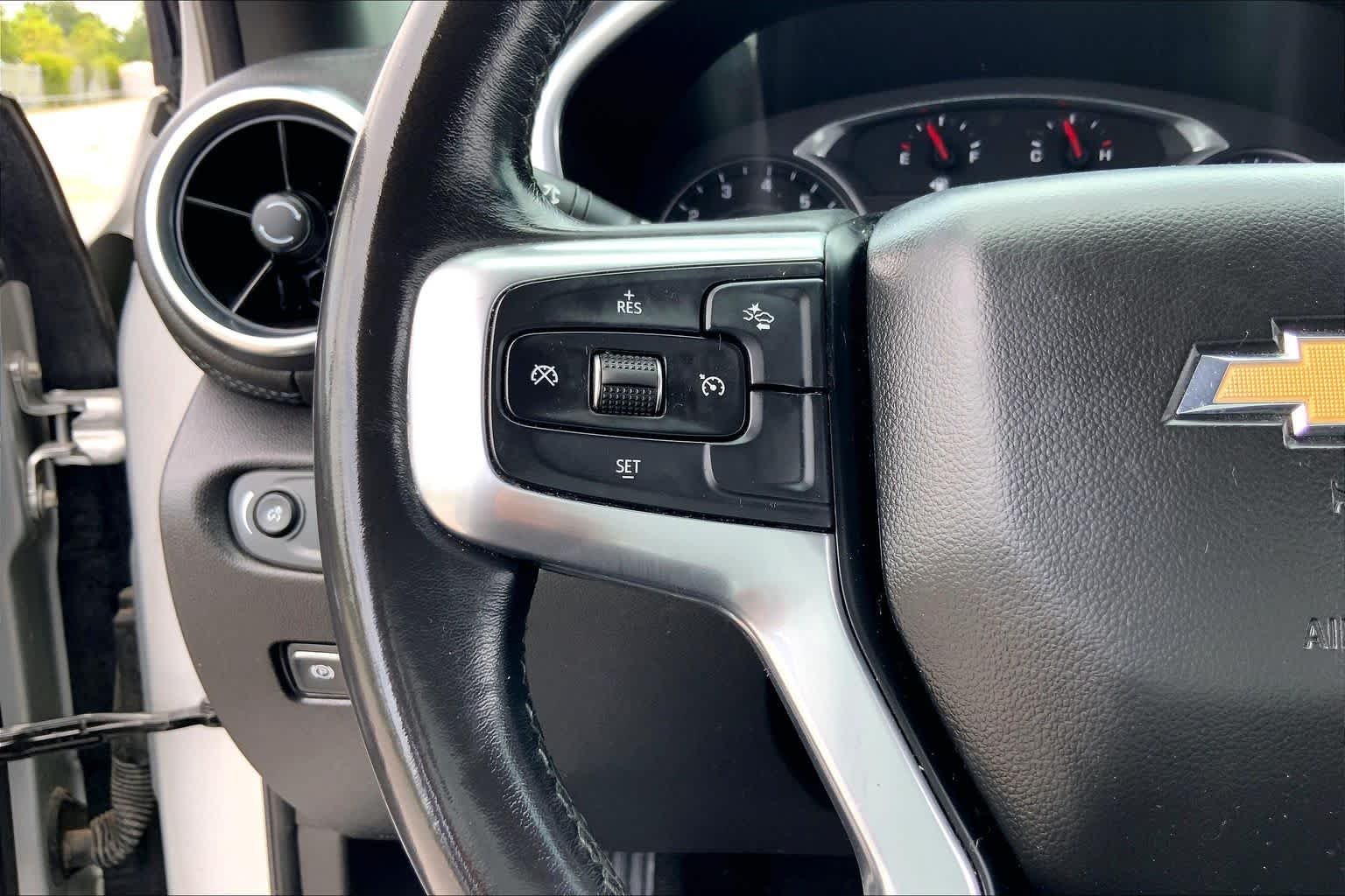 Used 2021 Silver Ice Metallic Chevrolet LT image 23