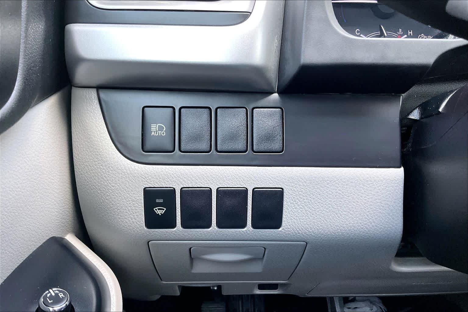 Used 2018 Predawn Gray Mica Toyota LE image 33