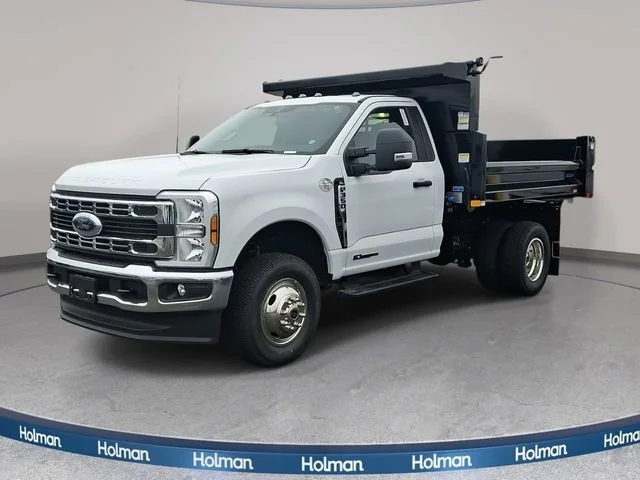 2026 Ford F-350 Super Duty Chassis Cab XL