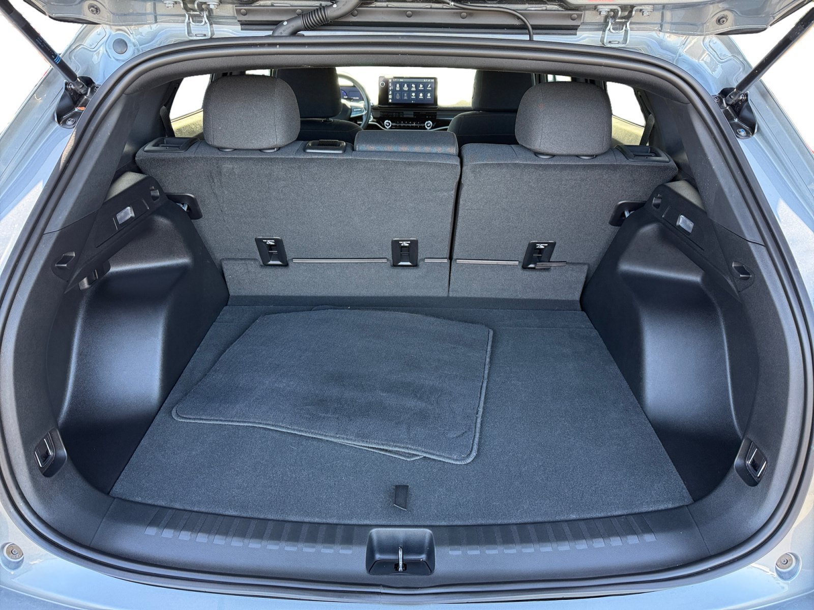 Used 2025 Sonic Gray Pearl Honda EX image 17