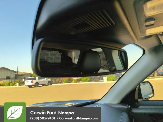 New 2026 Azure Gray Metallic Ford Outer Banks image 21