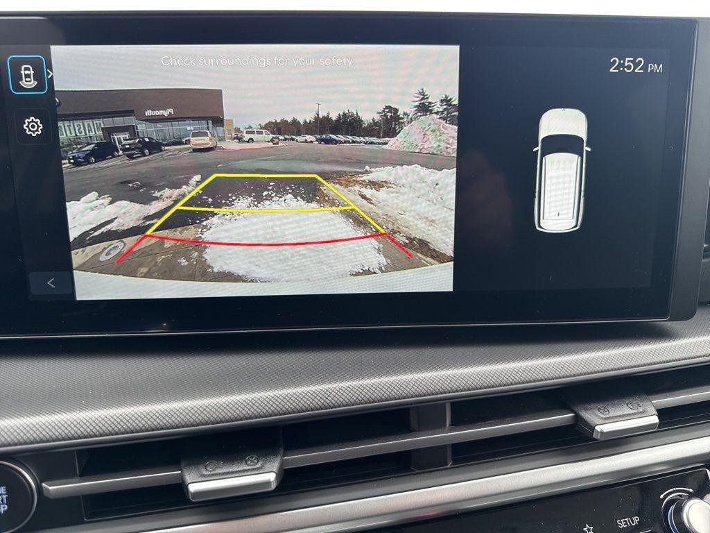 New 2026 White Hyundai SEL image 27