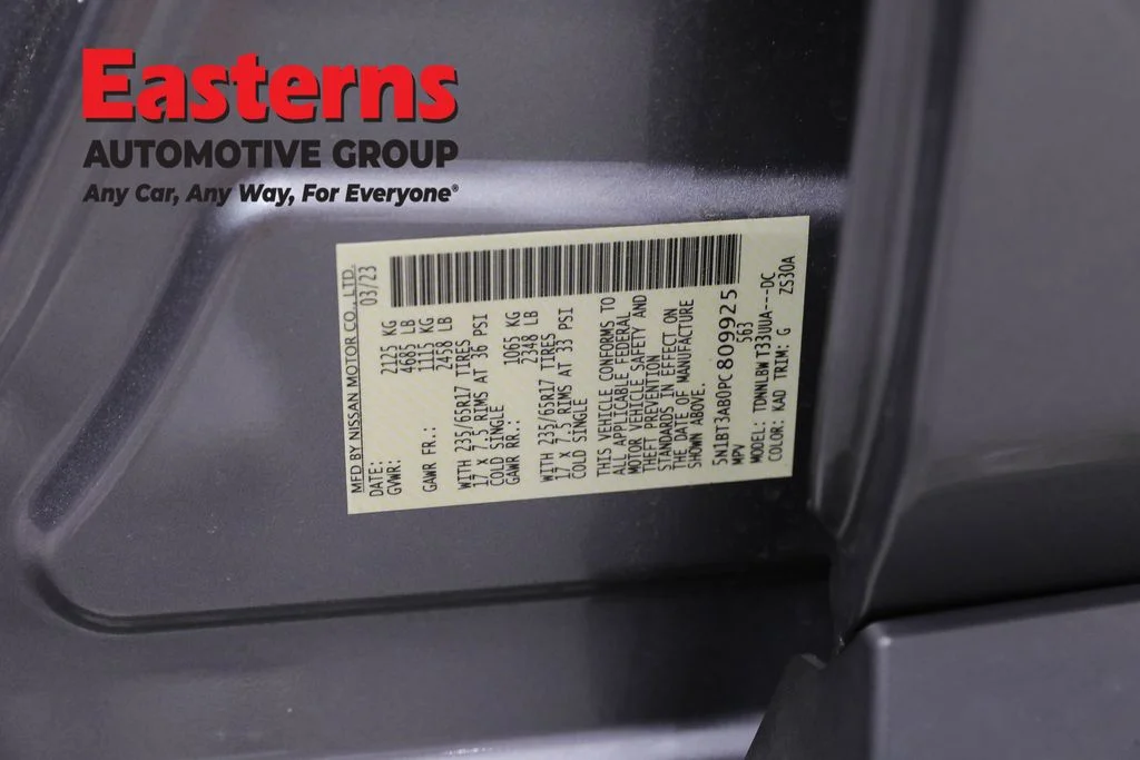 Used 2023 Gray Nissan S image 35