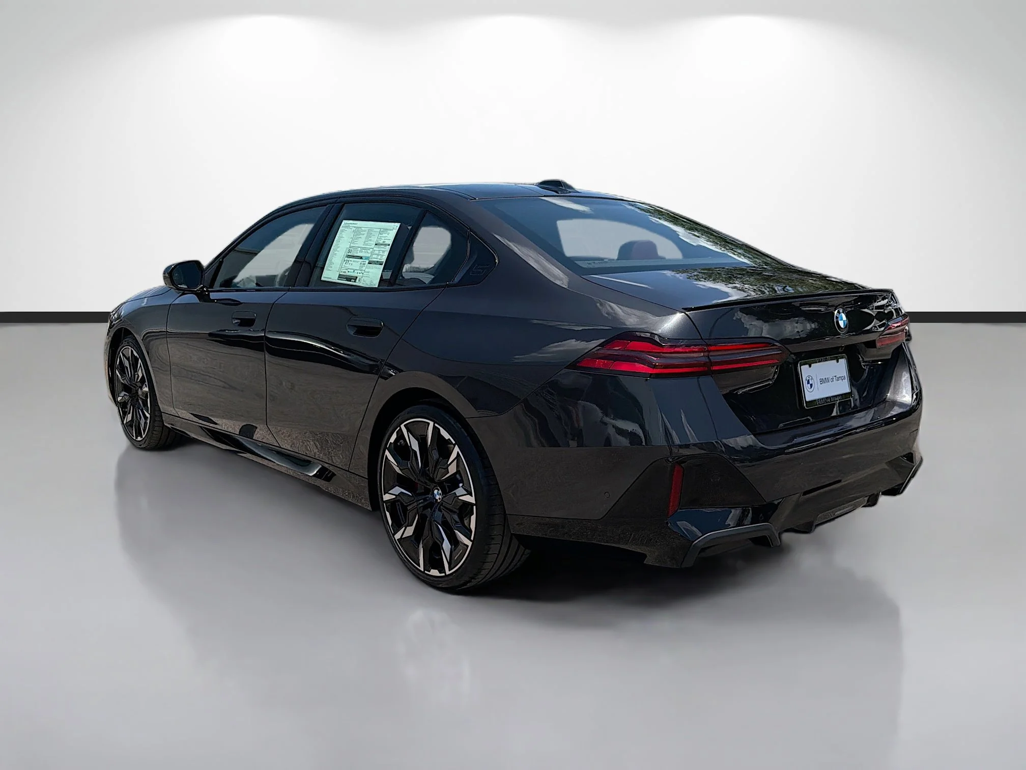 New 2027 Dark Graphite Metallic BMW 530i image 5