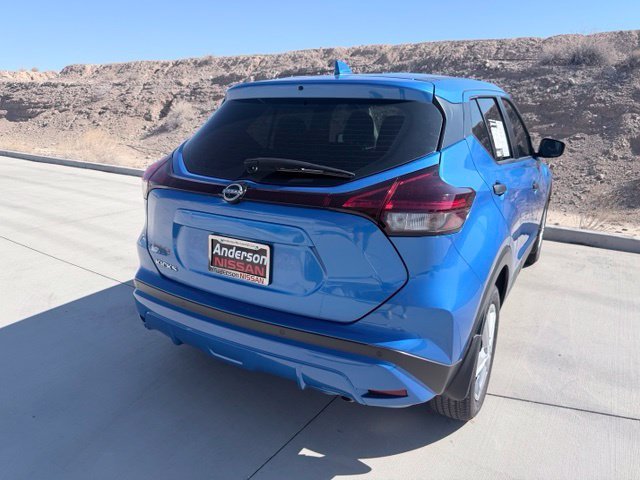 Certified Used 2025 Blue Nissan S image 6