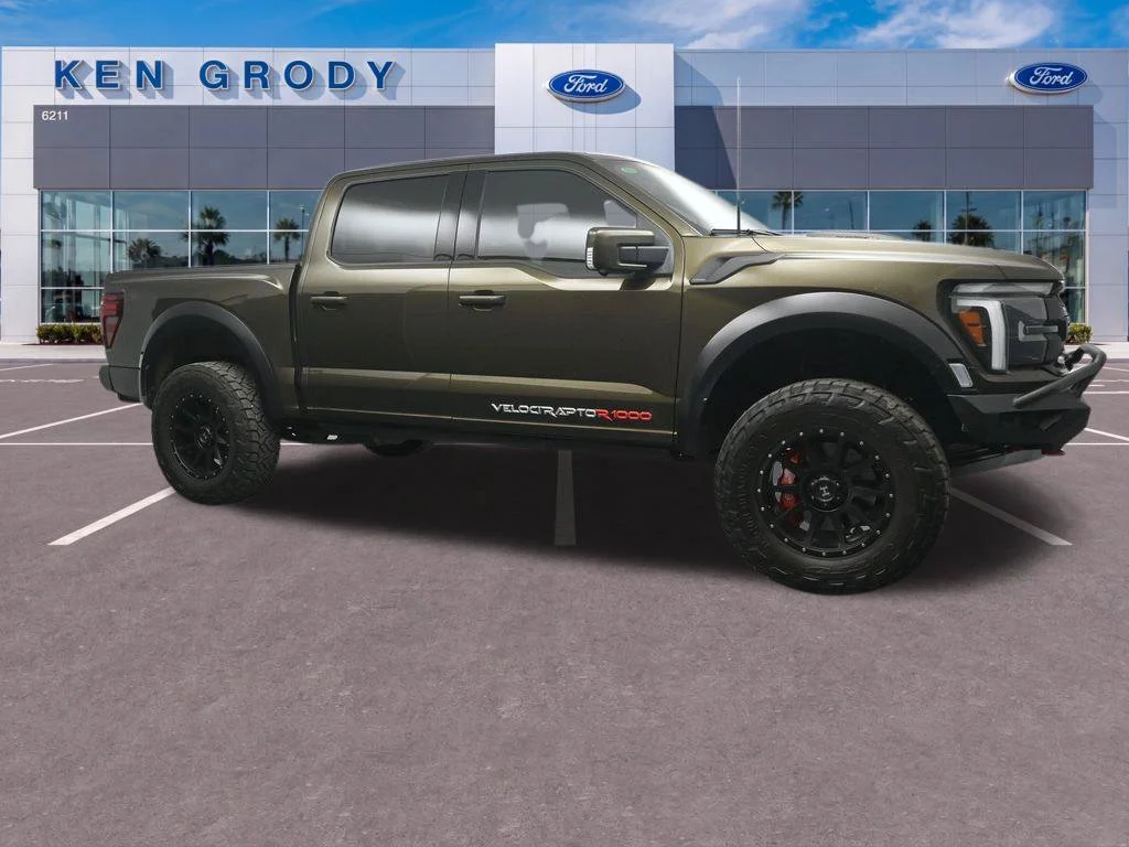 Used 2025 Green Ford Raptor image 5