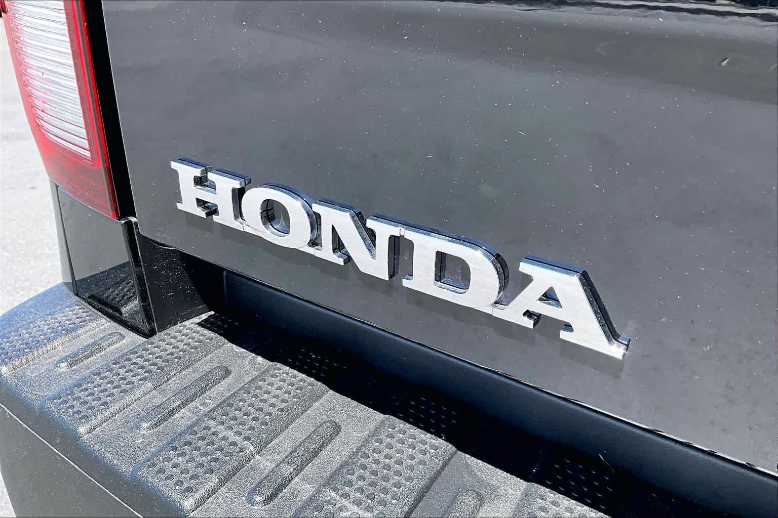 New 2026 Crystal Black Pearl Honda RTL image 15