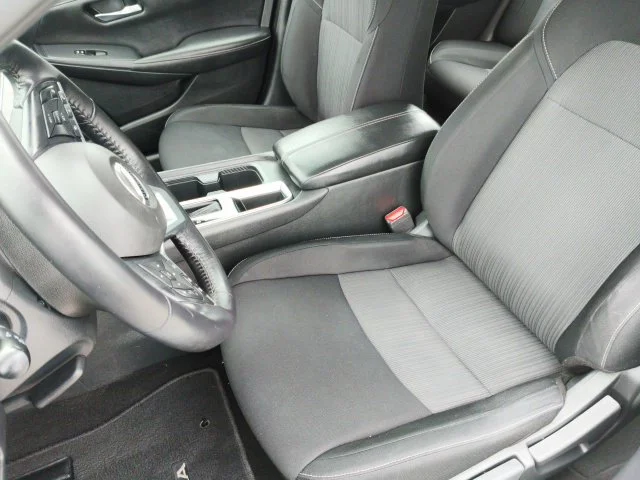 Used 2020 Silver Nissan SV image 18