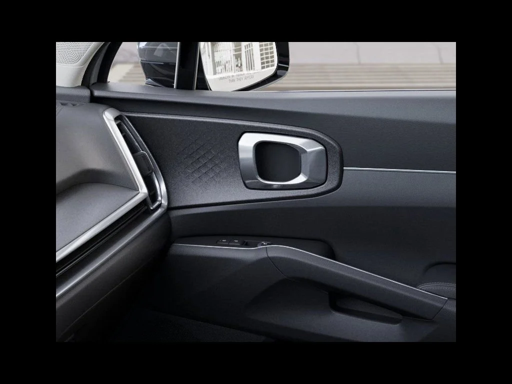 New 2026 Wolf Gray Kia S image 25