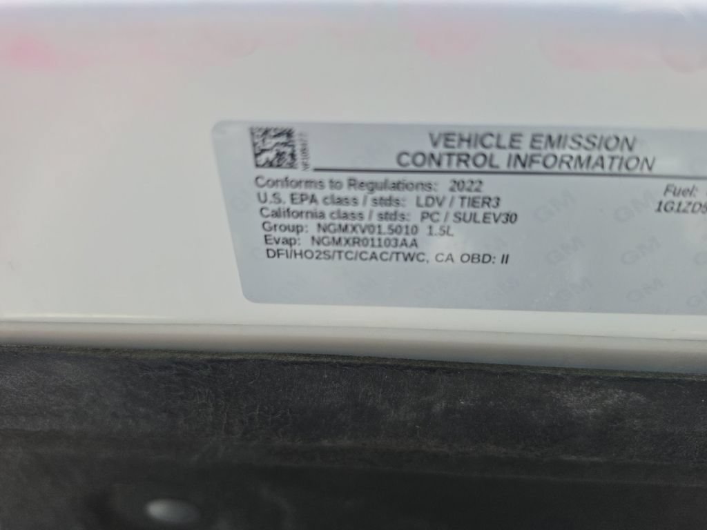 Used 2022 Summit White Chevrolet LT image 10