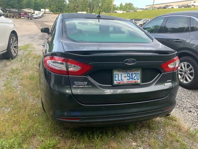 Used 2016  Ford SE image 6