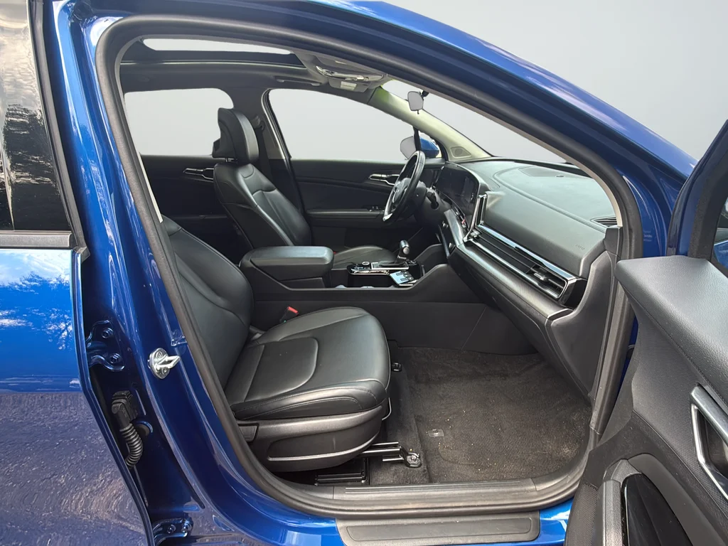 Certified Used 2023 Blue Kia SX image 9