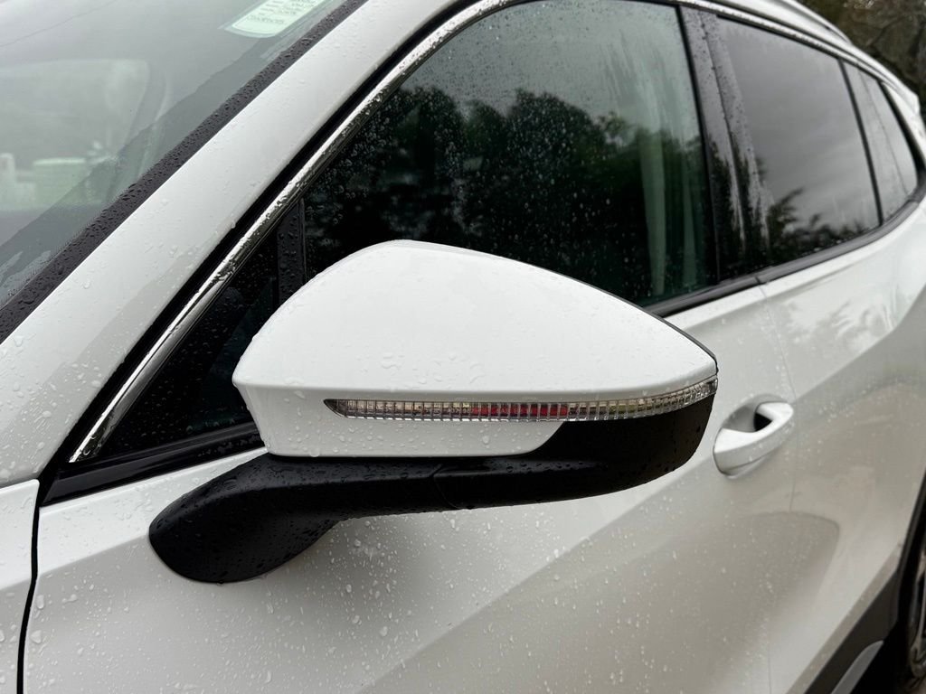 New 2026 White Volkswagen 2.0T SE image 10