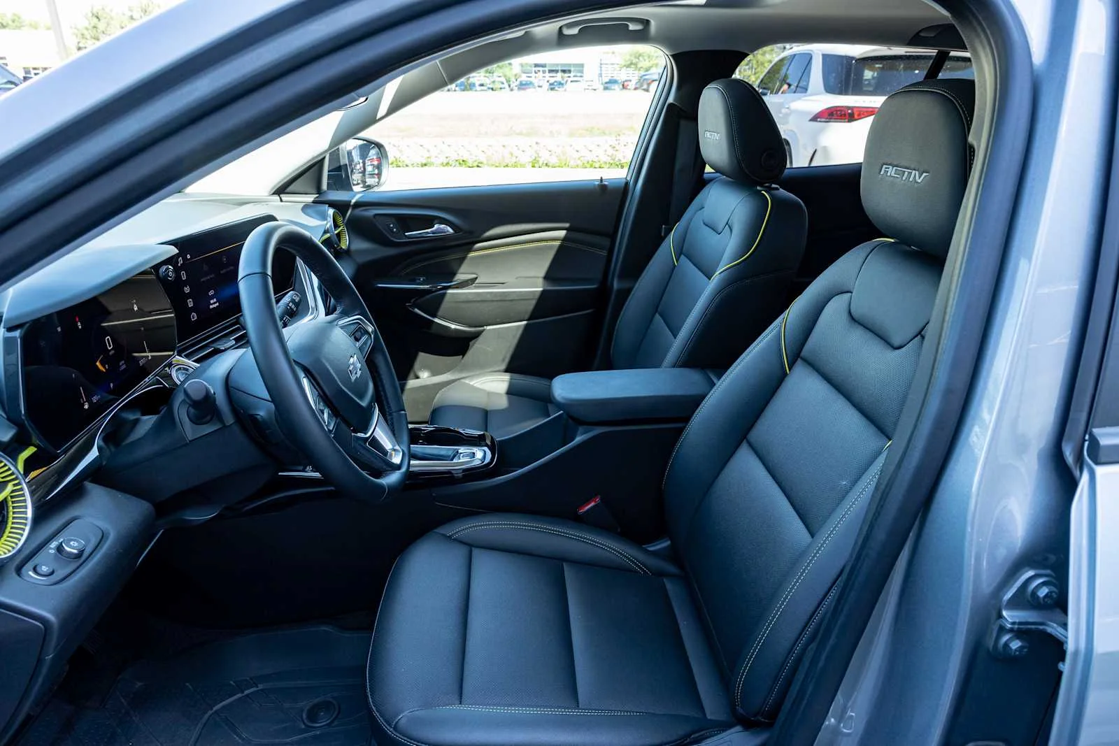 Used 2024 Sterling Gray Metallic Chevrolet ACTIV image 24