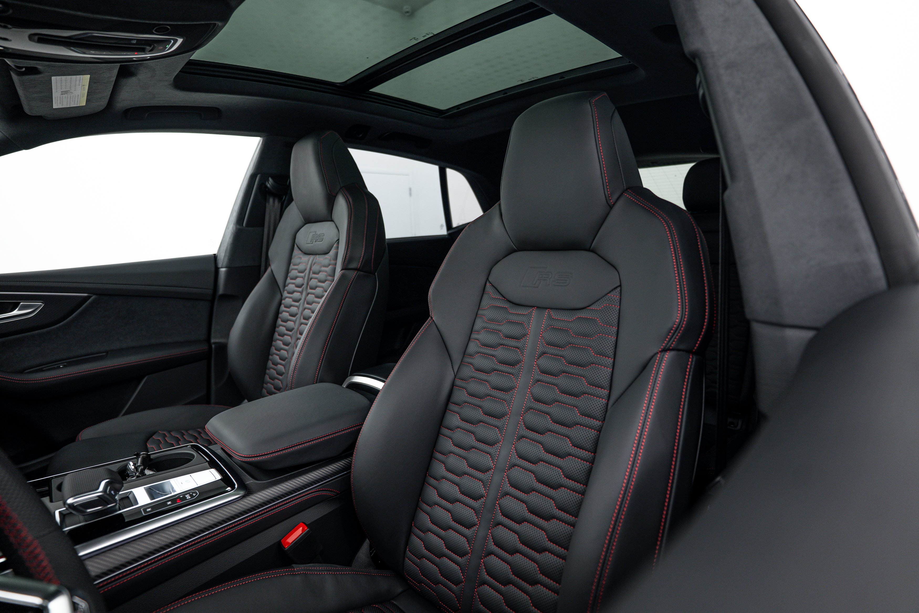 New 2026 Daytona Gray Audi performance image 17