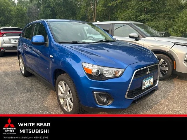 Used 2015 Octane Blue Metallic Mitsubishi ES image 1