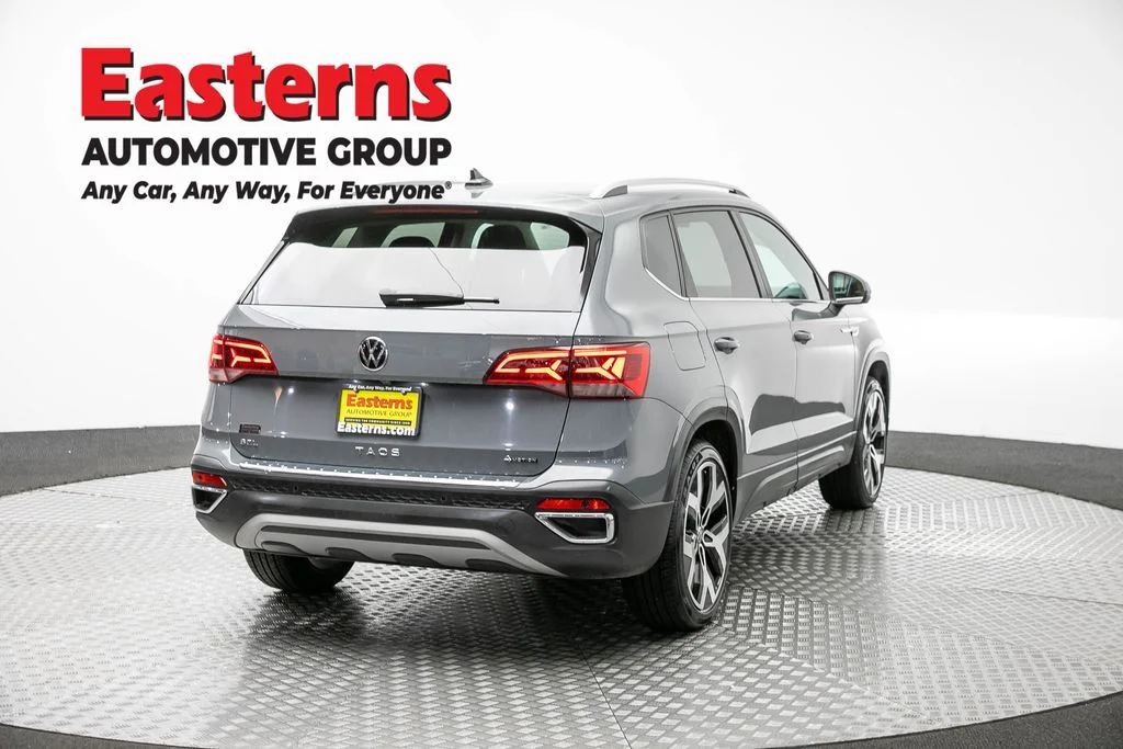 Used 2023 Gray Volkswagen 1.5T SEL image 4