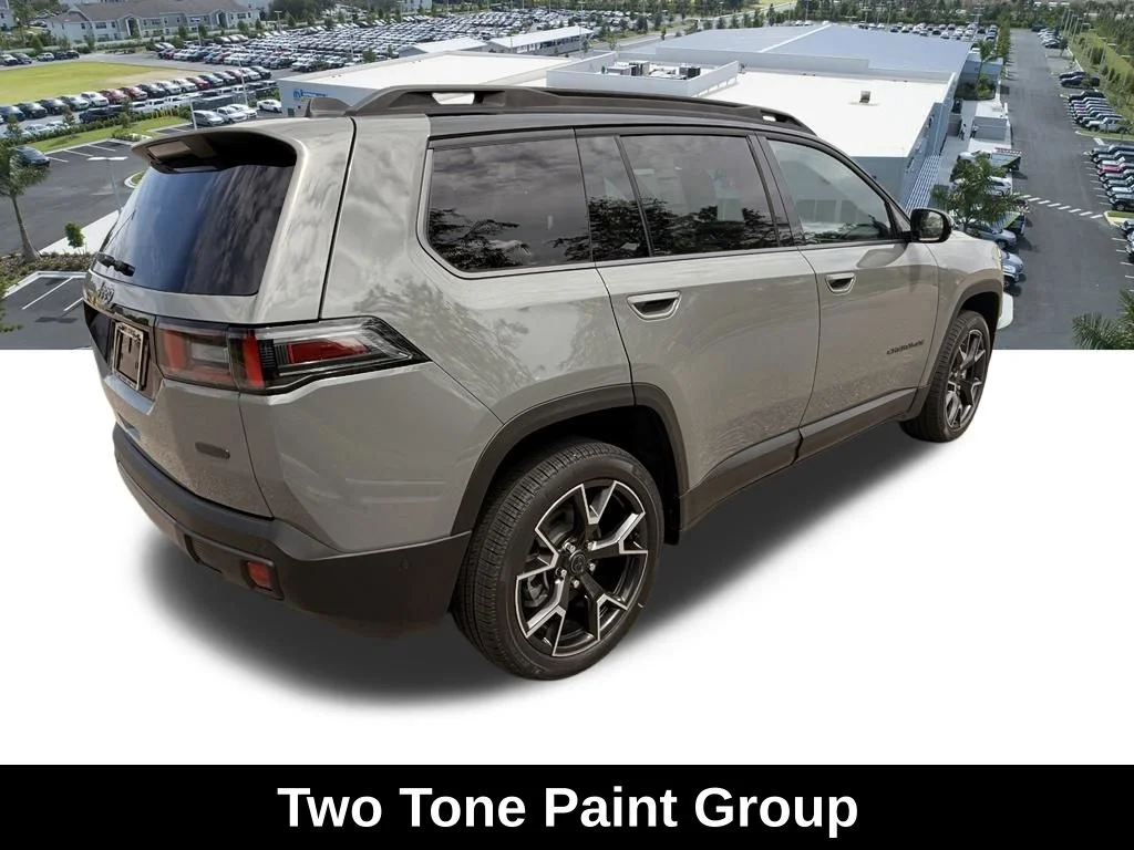 New 2026 Sting-Gray Clear-Coat Exterior Paint Jeep Overland image 4