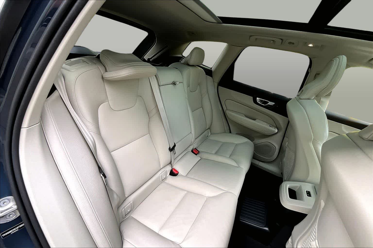 Certified Used 2025 Denim Blue Volvo Plus image 19