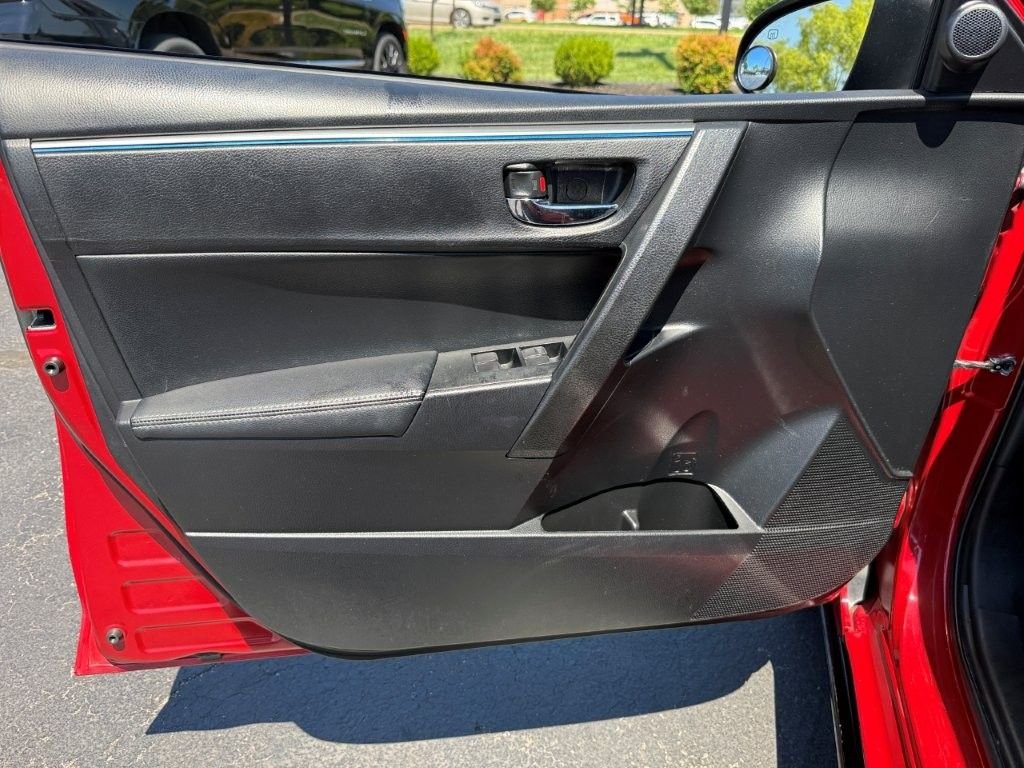 Used 2016 Red Toyota S Plus image 9