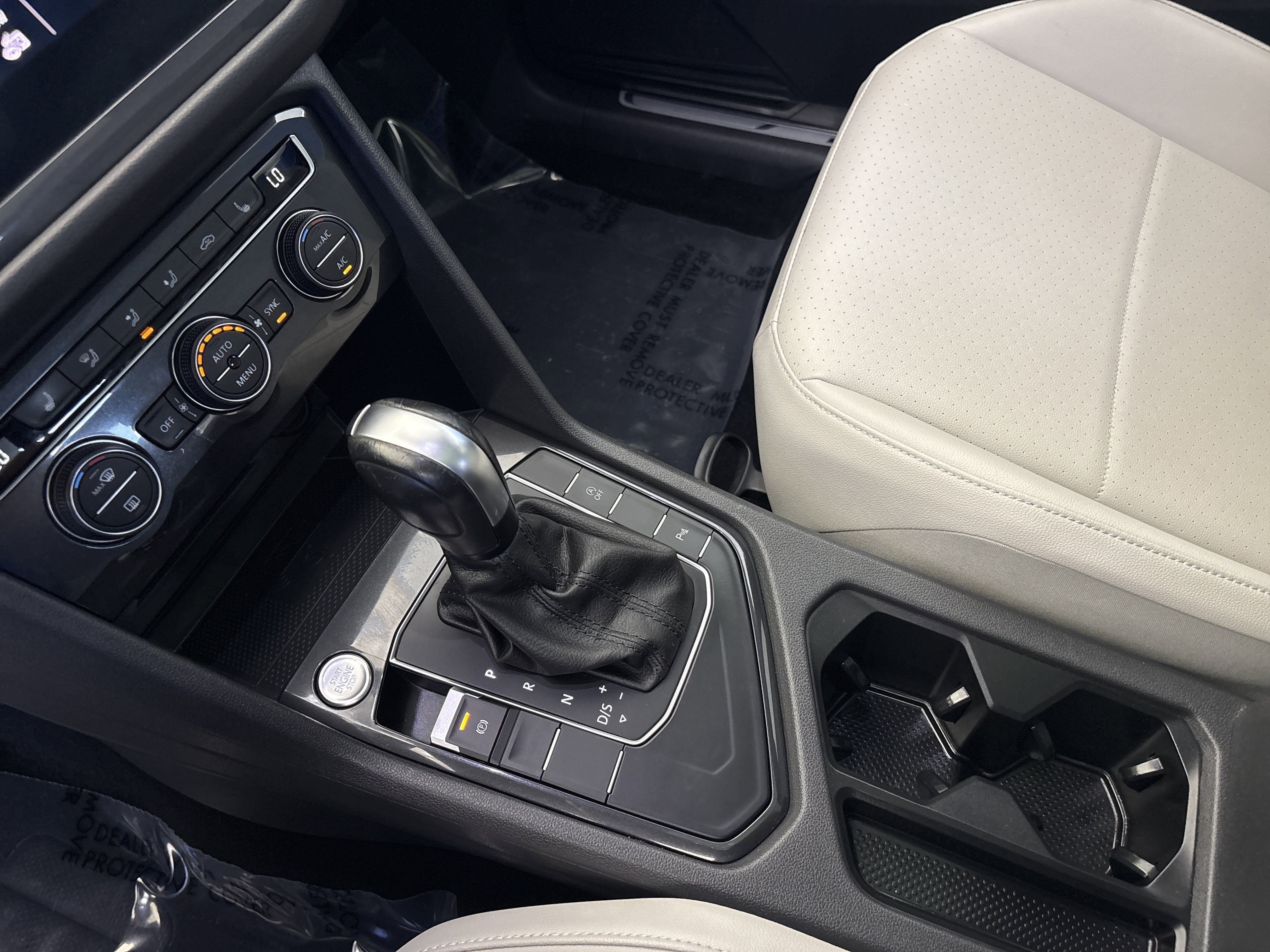 Used 2020 Pure White Volkswagen SE R-Line Black image 22