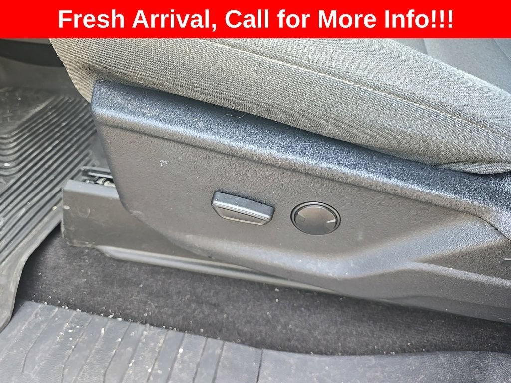 Used 2022 Gray Ford XLT image 14