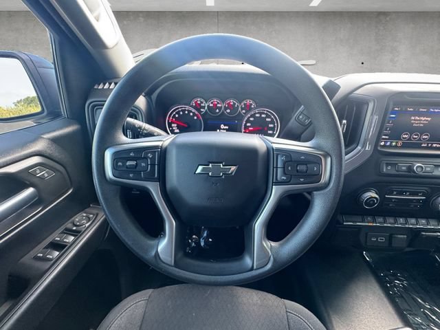 Used 2022 Black Chevrolet Custom image 21
