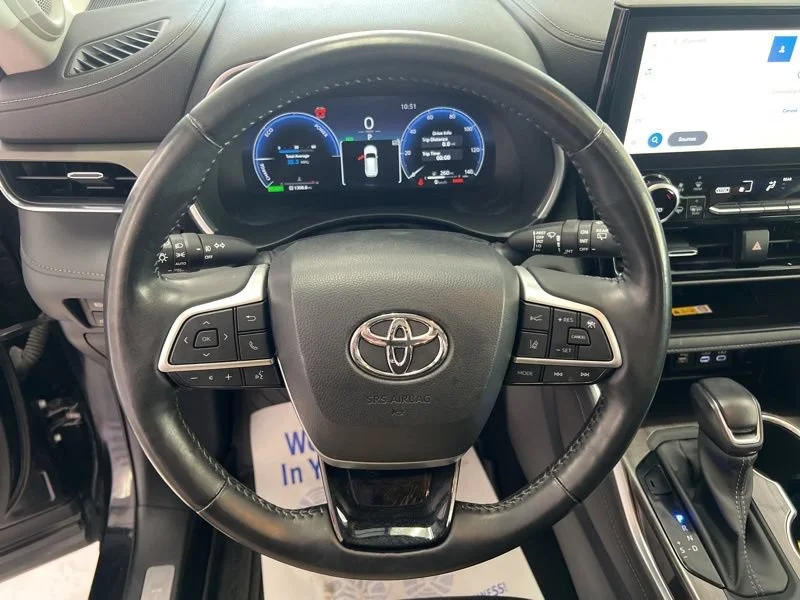 Used 2023 Black Toyota Hybrid Limited image 29