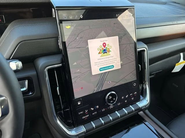 2026 GMC Yukon XL Denali - Photo 16
