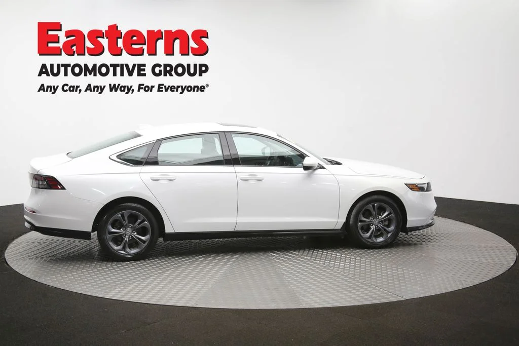 Used 2024 White Honda EX image 42