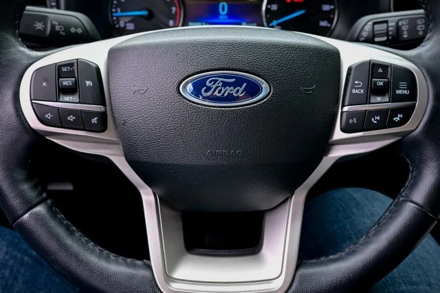 2023 Ford Explorer XLT - Photo 30